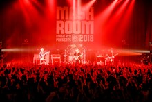 THE ORAL CIGARETTES（Photo by Viola Kam［V'z Twinkle］）