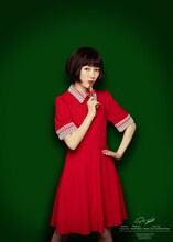 渡辺麻友扮するアメリ。 (C)ミュージカル『アメリ』製作委員会2018