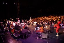 「中村一義デビュー20周年ライブイベント『20→』」の様子。（撮影：田中聖太郎）