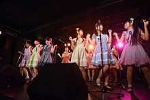 「恋してマーマレード」を披露する柳▽箱（RYUTistとハコイリ▽ムスメ）。