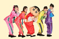 ももいろクローバーZと野原しんのすけ。