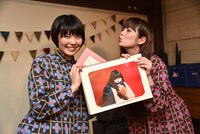 「南波志帆10周年ファン感謝祭！ありが10トークショー 第2回 ～明けましたね！明けるもんですね！めぐしほ夫婦の2018年！の巻～」の様子。