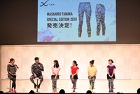 田中将大選手とももいろクローバーZが登壇した「CW-X WOMEN SPECIAL EVENT」の様子。