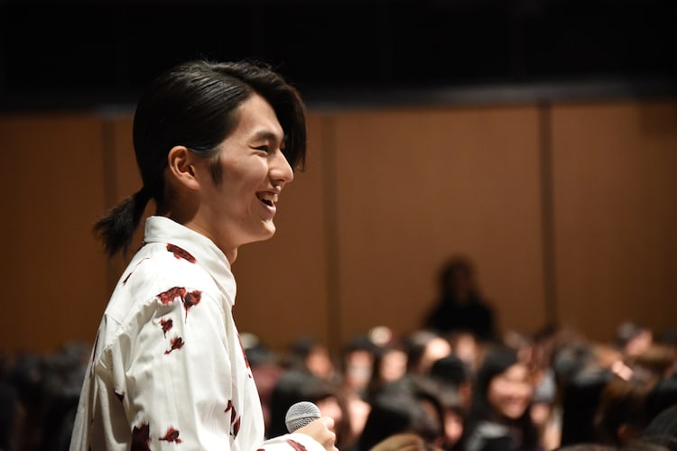 自作曲合唱に ありがとう Dish 矢部昌暉 ファンのそばで笑顔交わした歳生誕祭 ライブレポート 写真12枚 音楽ナタリー