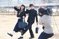 コロン「Candy Night」を踊るユースコとカイ。