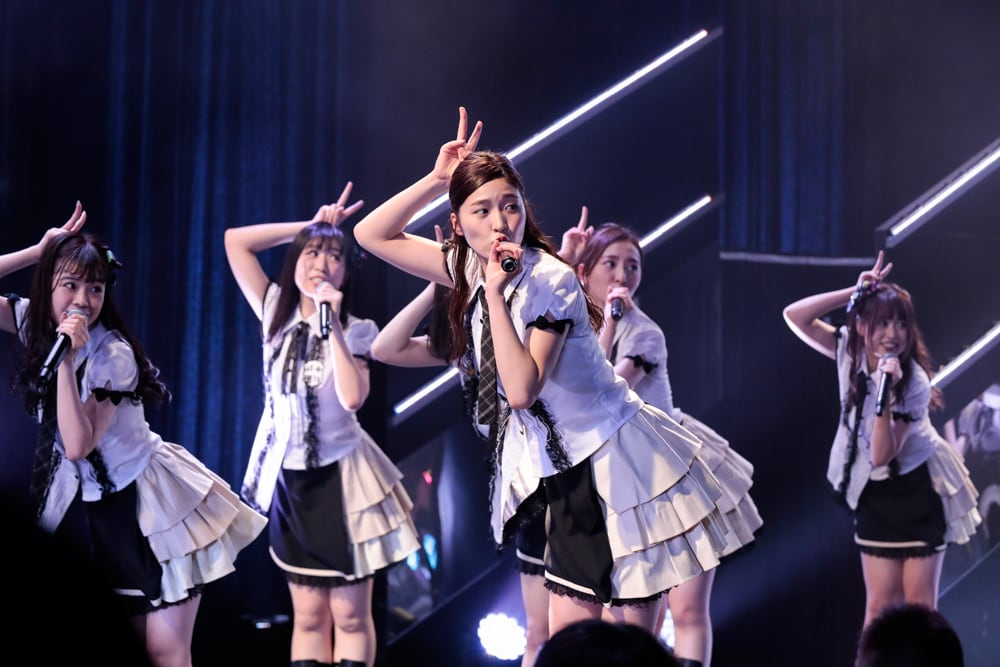 HKT48 チームKIV 「制服の芽」初日公演の様子。(c)AKS - HKT48