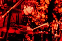 ゆーまお（Dr）（撮影：西槇太一）