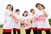 左から長谷川玲奈、荻野由佳、菅原りこ、日下部愛菜、山田野絵。