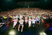 フレンズ「petit town release tour グランパーティー！」東京・Zepp DiverCity TOKYO公演の様子。（Photo by MIDORI KONDOH）