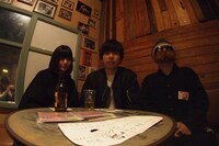 左から植益千晴、吉田靖直、西中島きなこ。（撮影：藤森勇門）