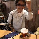 奥田民生「カンタンカンタビレ」再開、謎ドラム使ってカエラ「BEAT」セルフカバー