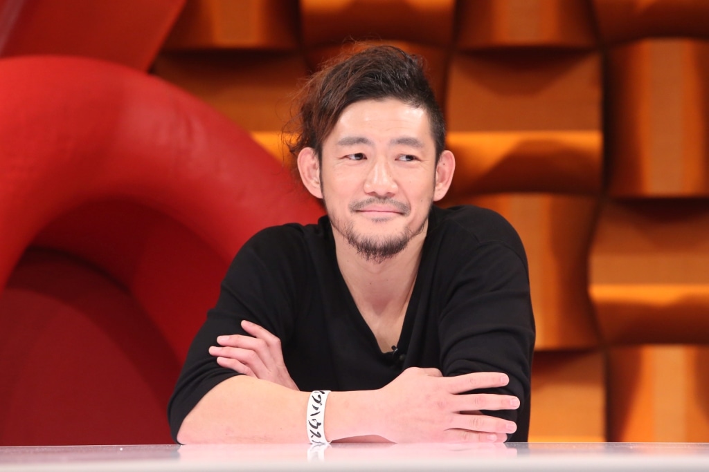 TOSHI-LOW (c)NTV