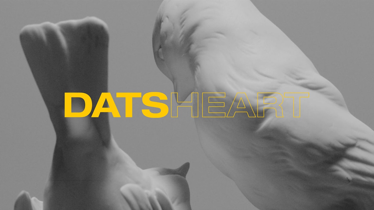 DATS「Heart」ミュージックビデオのワンシーン。