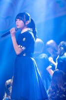 柿崎芽実（写真提供：Sony Music Records）