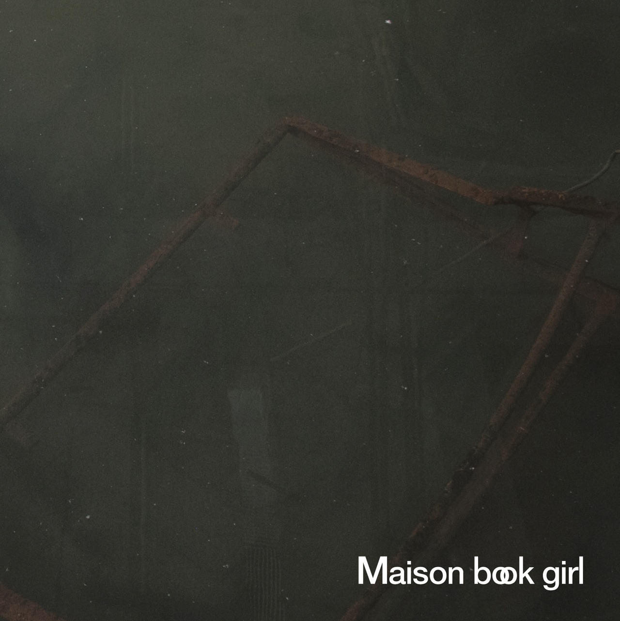 Maison book girl「KARMA (UK Version)」アナログ7inchのジャケット。