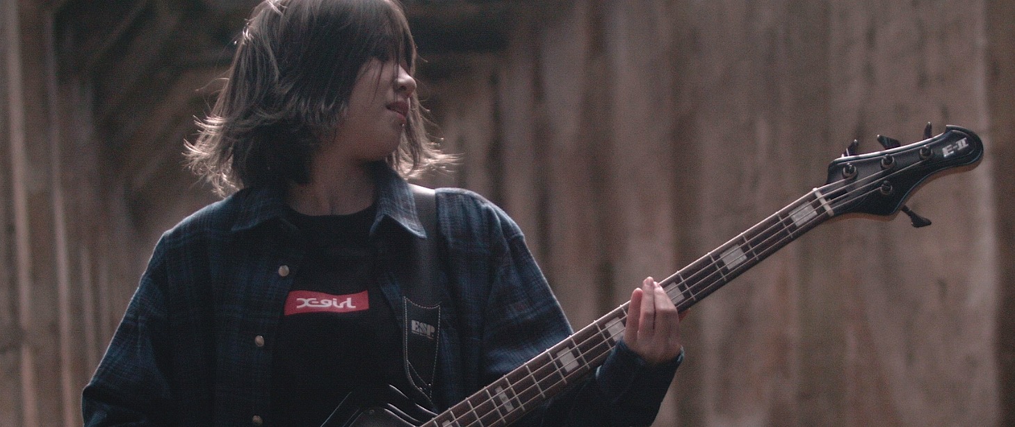 BRATS「決まりごと」ミュージックビデオのワンシーン。