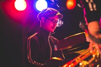 宮本直明（Key / 思い出野郎Aチーム）（撮影：今井駿介）