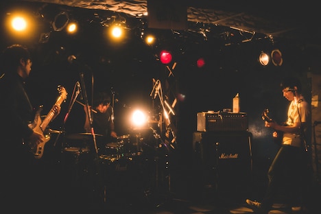 台風クラブ（撮影：今井駿介）