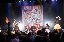 PASSPO☆「歌って踊って奏でるツアー2017→2018」東京・WWW X公演の様子。