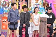 左から泉ピン子、河相我聞、畠山愛理、岡崎体育。(c)読売テレビ
