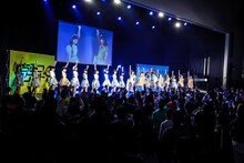 「勇気のシルエット」を披露した3B junior。（撮影：笹森健一）