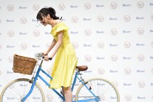 急ブレーキをかける西野七瀬（乃木坂46）。