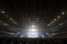 Little Glee Monster「Little Glee Monster Arena Tour 2018 - juice !!!!! -」神奈川・横浜アリーナ公演の模様。（写真提供：Sony Music Records）