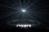 Little Glee Monster「Little Glee Monster Arena Tour 2018 - juice !!!!! -」神奈川・横浜アリーナ公演の模様。（写真提供：Sony Music Records）