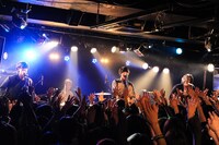 SHE'S「SHE'S Tour 2018 "Wandering"」長野・ALECX公演の様子。（Photo byMASANORI FUJIKAWA）