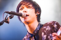 エンドウアンリ（Vo, G）（撮影：伊藤惇）