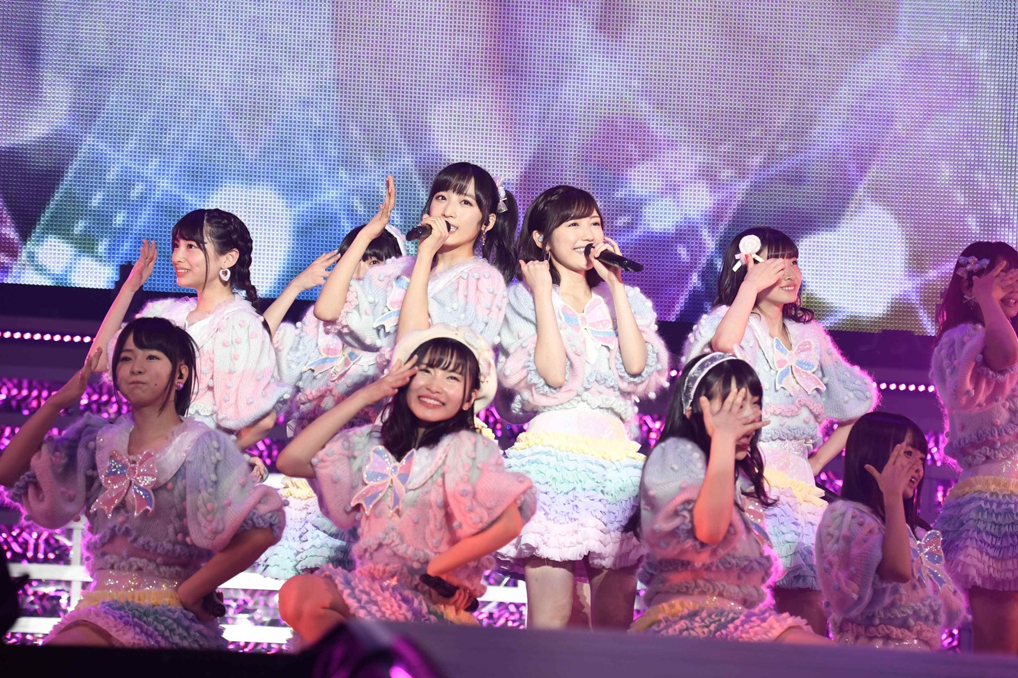 「渡辺麻友卒業コンサート～みんなの夢が叶いますように～」より。
