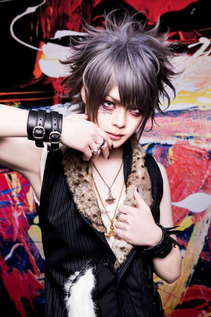 Ryuichi（B）