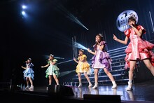 チームしゃちほこ「鯱詣2018」東京・Zepp Tokyo公演の様子。