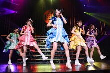 チームしゃちほこ「鯱詣2018」東京・Zepp Tokyo公演の様子。