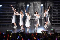 チームしゃちほこ「鯱詣2018」東京・Zepp Tokyo公演の様子。