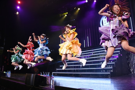 チームしゃちほこ「鯱詣2018」東京・Zepp Tokyo公演の様子。