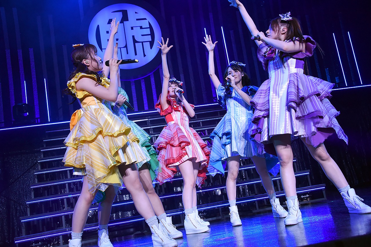 チームしゃちほこ「鯱詣2018」東京・Zepp Tokyo公演の様子。