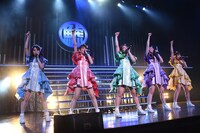チームしゃちほこ「鯱詣2018」東京・Zepp Tokyo公演の様子。