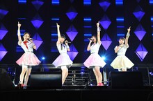 「ニッポン放送 ももいろクローバーZ ももクロくらぶxoxo ～バレンタイン DE NIGHT だぁ～Z！ 2018」2月11日「表」公演の様子。（写真提供：ニッポン放送）