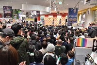 Negiccoファンで埋め尽くされたタワーレコード錦糸町店。