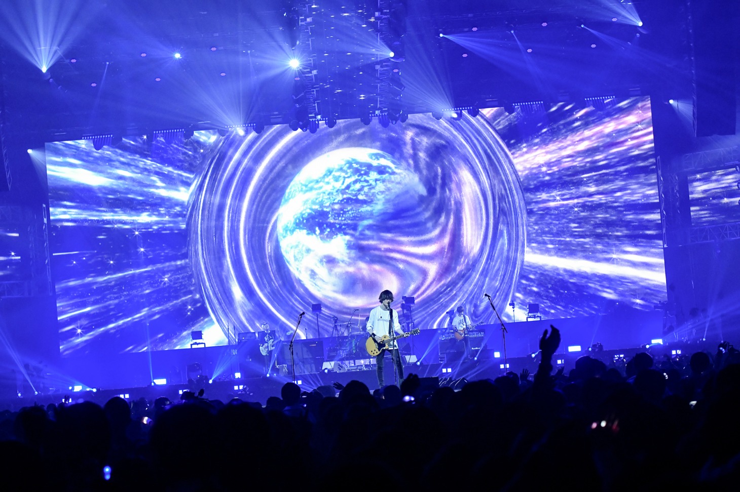 BUMP OF CHICKEN（撮影：古溪一道）