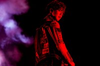 GENERATIONS from EXILE TRIBE「GENERATIONS LIVE TOUR 2017 MAD CYCLONE」大阪・大阪城ホール公演の様子。