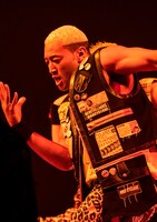 GENERATIONS from EXILE TRIBE「GENERATIONS LIVE TOUR 2017 MAD CYCLONE」大阪・大阪城ホール公演の様子。