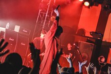 SHO ASAKAWA（Vo / PLASTICZOOMS）（撮影：創-sou-）