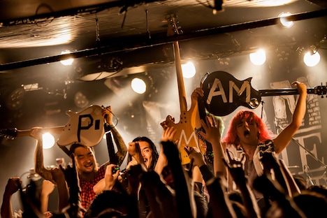 HER NAME IN BLOOD（Photo by Takashi "TAKA" Konuma）