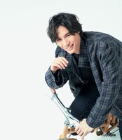 「JUNON」4月号より、福士蒼汰。