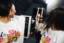 callmeとフィロソフィーのダンス。（Photo by Genki Arata）