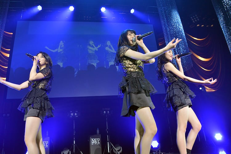 東京女子流 昼夜2公演で熱唱67曲 今度は4人で全曲ライブを ライブレポート 写真34枚 動画あり 音楽ナタリー 東京女子流 昼夜2公演で熱唱67曲 今度は4人で全曲ライブを ライブレポート 写真34枚 動画あり 音楽ナタリー