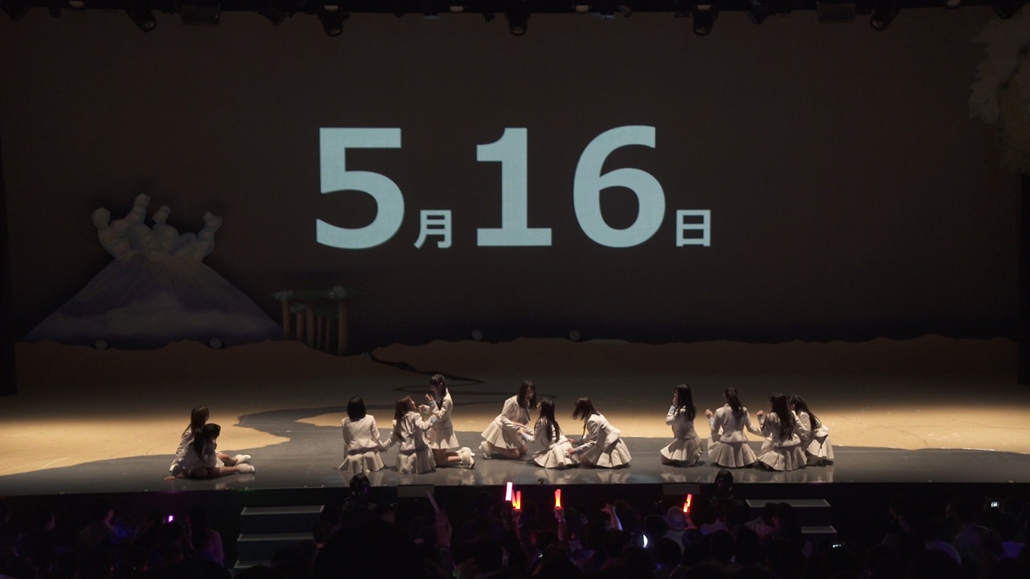 3rdシングルリリース発表時の様子。