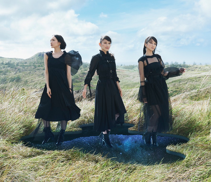 Perfume「無限未来」初回限定盤ジャケット